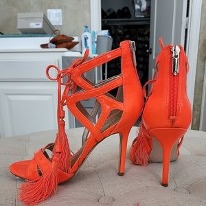 SAM EDELMAN ORANGE PATENT LEATHER HEELED SANDALS